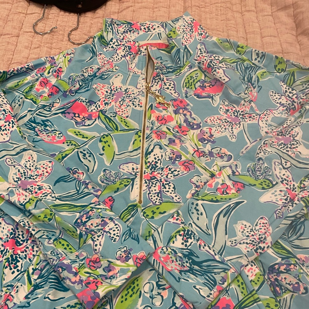 Lilly Floral Popover